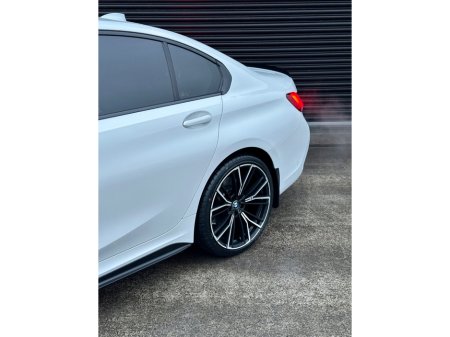 2022 BMW 3 Series  €32,995 thumbnail