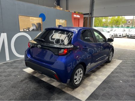 2022 Toyota Yaris - view 2