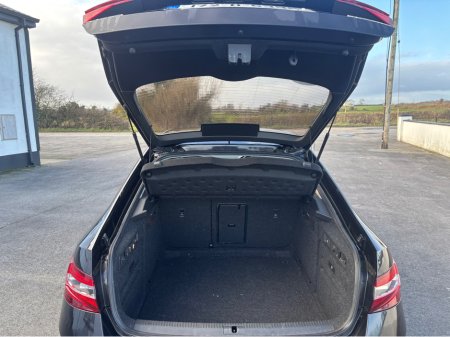 2017 Skoda Superb - thumbnail 5