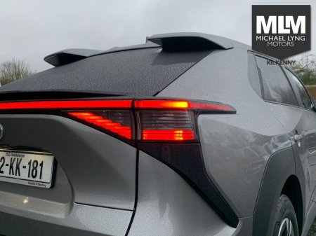 2023 Toyota bZ4X Sport 71.4Kw €29,995 thumbnail