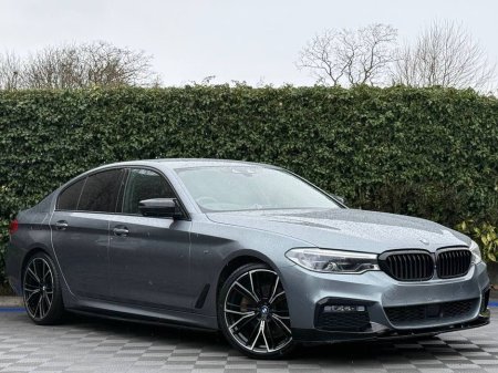 2018 BMW 5 Series - thumbnail 1