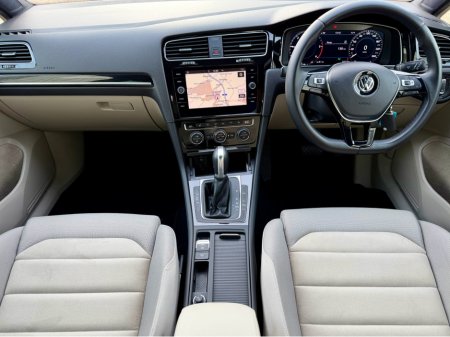 2018 Volkswagen Golf 1.6 HIGHLINE TDI D7F 115HP 5 5DR €21,950 thumbnail