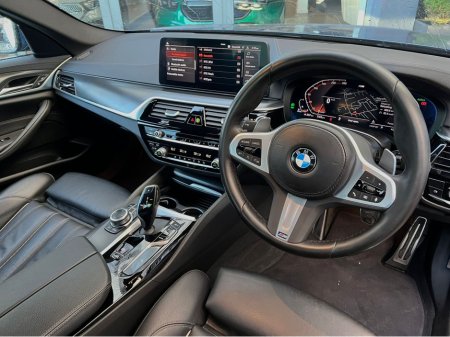 2022 BMW 5 Series 520D M SPORT €34,950