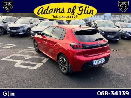 2023 Peugeot 208 - thumbnail 2