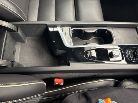 2024 Volvo XC60 - thumbnail 21