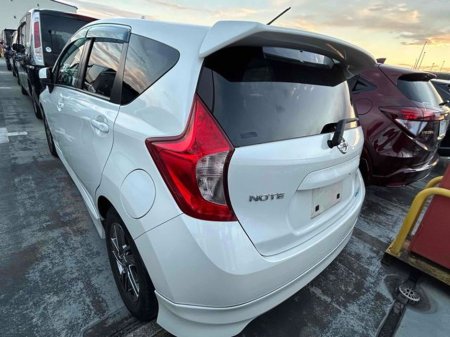 2013 Nissan Note - thumbnail 2