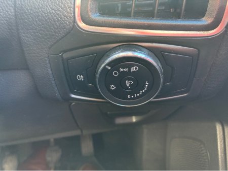 2012 Ford Focus - thumbnail 18