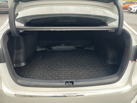 2024 Toyota Corolla - thumbnail 10