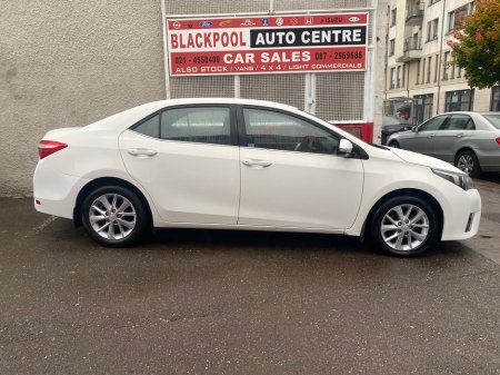 2016 Toyota Corolla 1.4 D-4D LUNA 4DR €13,750