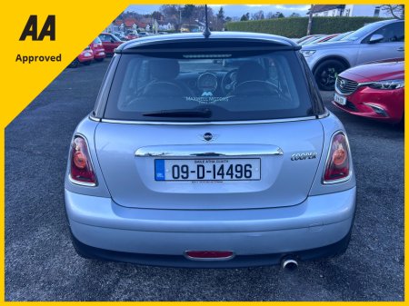 2009 MINI Hatch 2009 MINI COOPER 1.6 PETROL LOW KMS €6,950 thumbnail