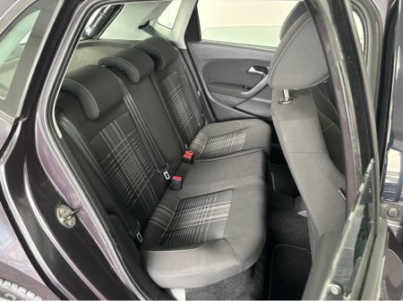 2015 Volkswagen Polo - thumbnail 10