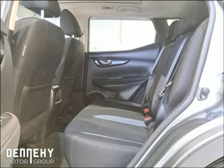 2018 Nissan Qashqai - thumbnail 13