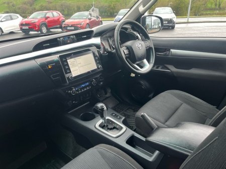 2021 Toyota Hilux - thumbnail 8