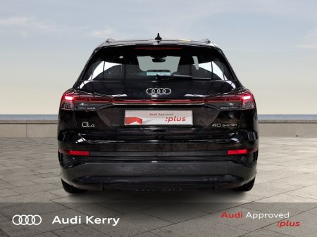 2021 Audi Q4 e-tron 40 E-tron 40 S Line thumbnail