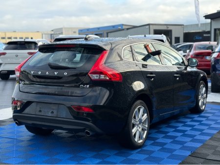 2018 Volvo V40 D4 INSCRIPTION - 2.0L DIESEL - AUTO - 12M WARRANTY - CAR: 1615 €14,950 thumbnail