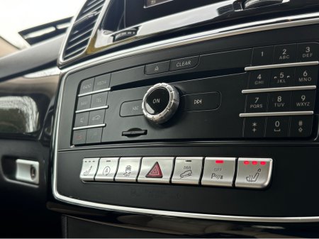 2016 Mercedes-Benz GLE Class GLE 250 D 4MATIC 5DR AUTO €24,999 thumbnail