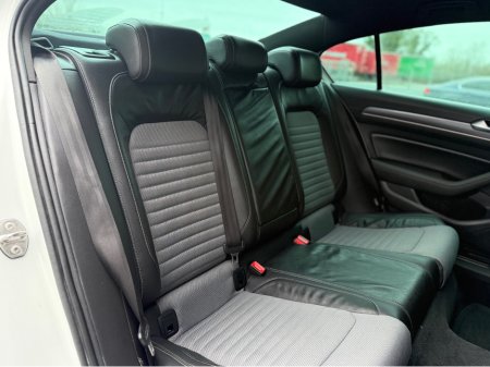 2018 Volkswagen Passat 2.0 TDI R-LINE AUTO*FULL SERVICE HISTORY* €21,995 thumbnail