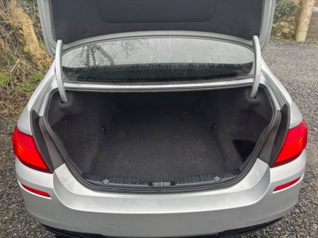 2016 BMW 5 Series - thumbnail 14