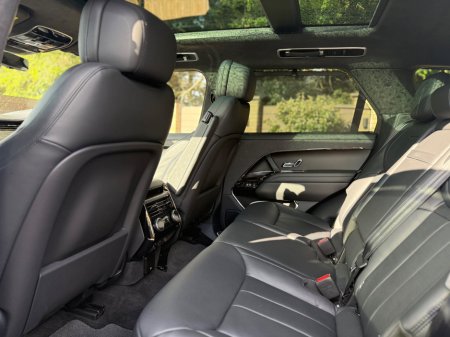 2025 Land Rover Range Rover Sport - thumbnail 17