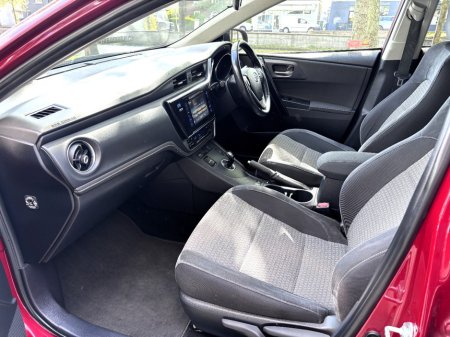 2018 Toyota Auris - photo 6