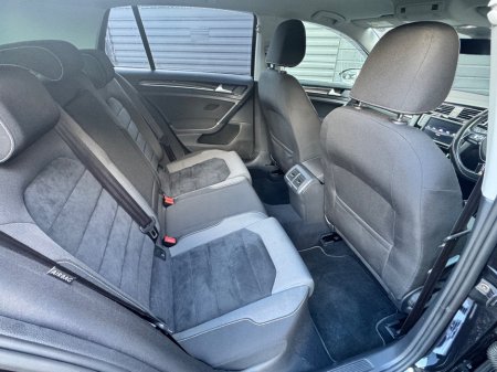 2016 Volkswagen Golf - thumbnail 13