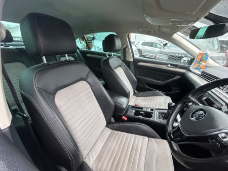 2016 Volkswagen Passat 1.6 TDI 120HP Highline €11,850 thumbnail