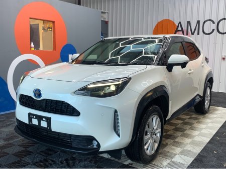 2021 Toyota Yaris Cross HYBRID G 4WD / 75k KMs / Reverse Camera, Cruise Control & More €24,950