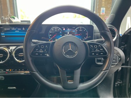 2020 Mercedes-Benz A Class - thumbnail 8