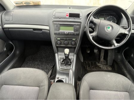 2008 Skoda Octavia - thumbnail 10