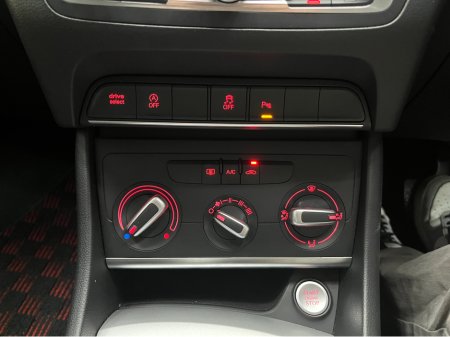 2016 Audi Q3 €17950 2016 AUDI Q3 TFSI SPORT 1.4 AUTOMATIC / CRUISE CONTROL / REVERSE CAMERA AND MORE €17,950 thumbnail