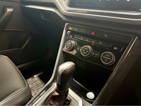 2021 Volkswagen T-Roc 2.0 TDI Sport €27,600