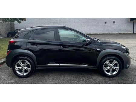 2021 Hyundai Kona KAUAI EXECUTIVE MILD HYBRID €12,967