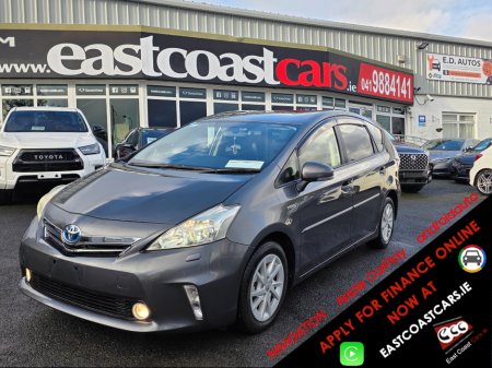 2012 Toyota Prius Alpha (7 Seater) - SELF CHARGING HYBRID -ALLOYS - REVERSE CAMERA -SIMI DEALER - LOW ROAD TAX BAND €12,450