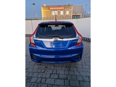 2013 Honda Fit 1.3 PETROL AUTO HYBRID €7,995 thumbnail