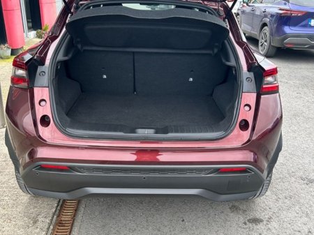 2025 Nissan Juke - thumbnail 8