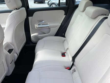 2025 Mercedes-Benz GLA Class - thumbnail 13