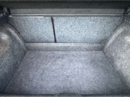 2010 Renault Clio 1.1 16V ROYALE ETHANOL 3DR €3,995 thumbnail