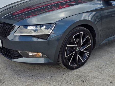 2018 Skoda Superb - thumbnail 22