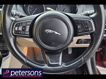 2015 Jaguar XE 2.0L 14D ADJ200 PRESTIGE 4DR AUTOMATIC €12,950 thumbnail