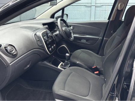 2019 Renault Captur PLAY TCE 90 MY18 4DR €11,950 thumbnail