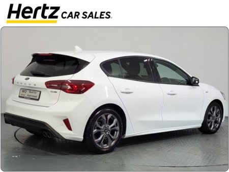 2024 Ford Focus - thumbnail 8