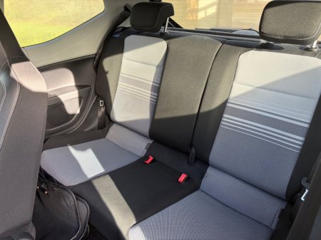 2012 Volkswagen up! - thumbnail 11