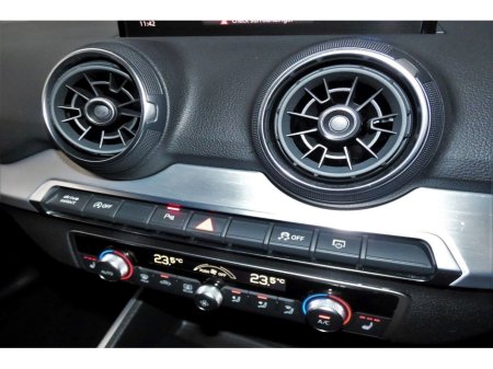 2017 Audi Q2 1.0 TFSI S-TRONIC 115BHP *REVERSE CAM*PARK SENSORS*DIGITAL DASH* €19,890 thumbnail