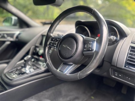 2018 Jaguar F-Type - thumbnail 16