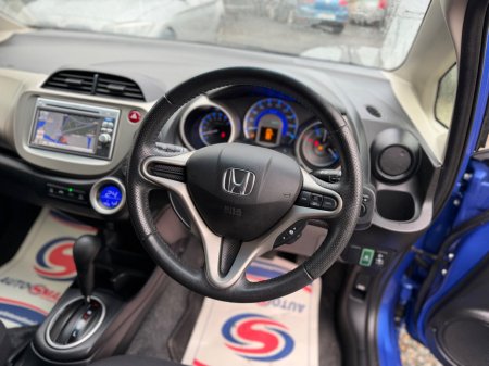 2012 Honda Fit  €6,500 thumbnail
