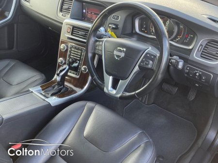 2018 Volvo V60 D2 SE Geartronic 120Hp €16,950 thumbnail