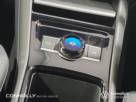 2026 Volkswagen Tayron R-Line 75 1.5 PHEV €62,000 thumbnail