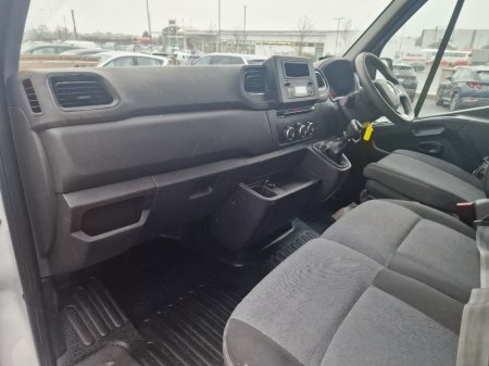 2020 Renault Master FWD LM35 DCI 135 Business+ E6 €14,950 thumbnail