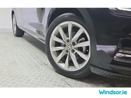 2018 Volkswagen Golf TSI Comfortline DSG €17,495 thumbnail