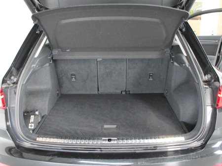 2019 Audi Q3 Sport 35 TDI S-A 150PS 5DR AUT €28,999 thumbnail